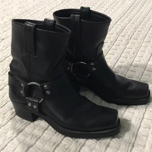 Frye black leather motorcycle boots sz 7.5